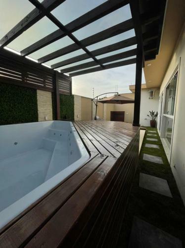 Casa Alto Padr�o Com Spa Piscina Aquecida