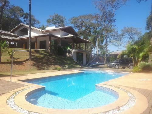 Casa Cocais-ibi�na-piscina Climatizada, Jacuzzi & Sauna