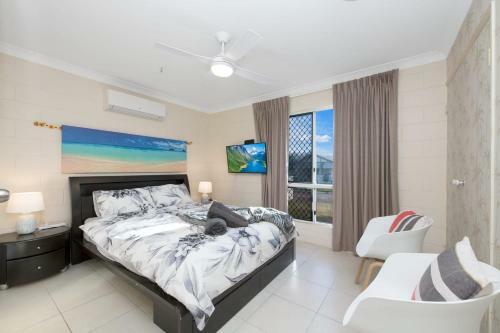 Lovely 3br Holiday Home With Pool