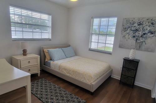 Relaxing Vacation Home Near Weeki-wachee