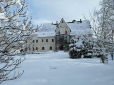 Hostal Rittergut Schloss Niederforchheim