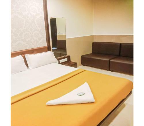 Hotel Gurukripa Nx Lodging By Wb Inn