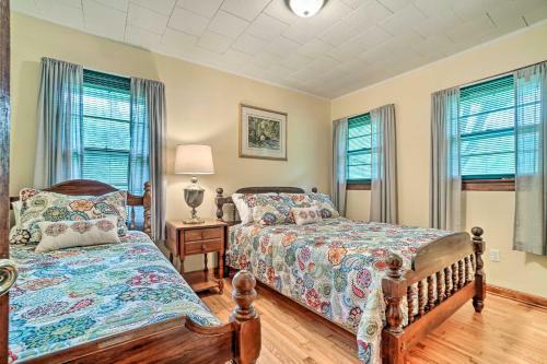 Serene Misty Vale Home With Game Room, Grill!