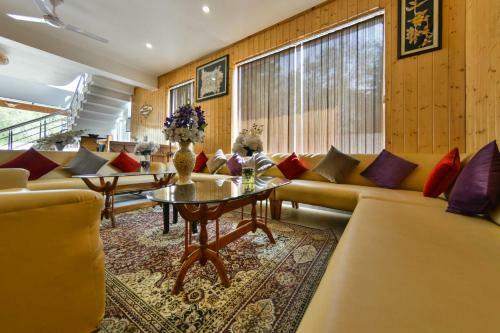 Hotel The Pearl Continental