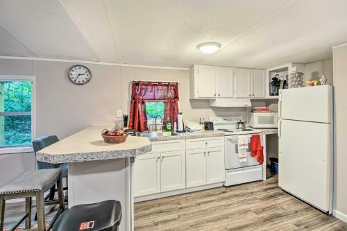 Gainesville Secluded Retreat Near Lake Lanier