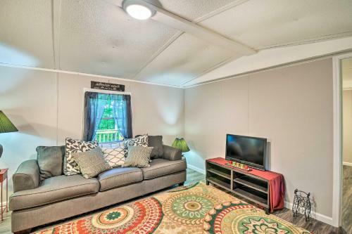 Gainesville Secluded Retreat Near Lake Lanier