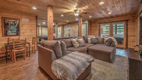 Blue Chalet By Escape To Blue Ridge