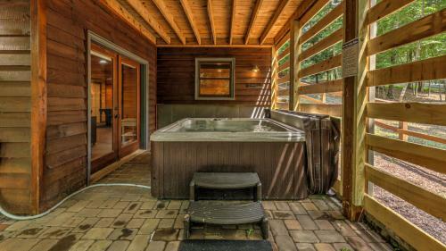 Blue Chalet By Escape To Blue Ridge