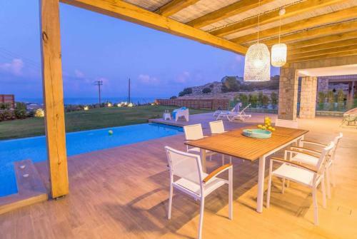 Villa Ikaros