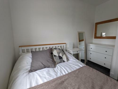 Apartamento Beautiful And Spacious 4 Bedroom Home Armley Leeds