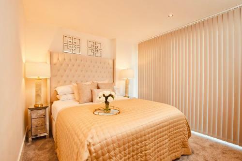 Apartamento King Deluxe City Apt Large Balcony& Free Parking!