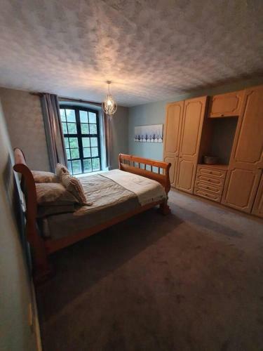 2-bed Apartment In Liverpool At Albert Dock