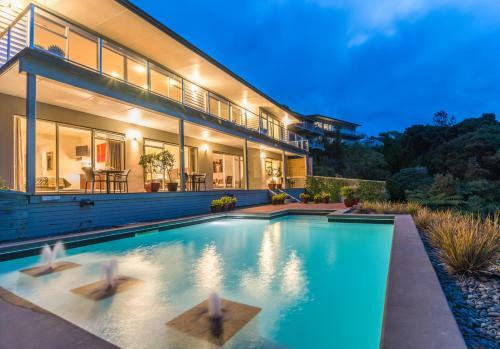Bed & Breakfast Decks Of Paihia