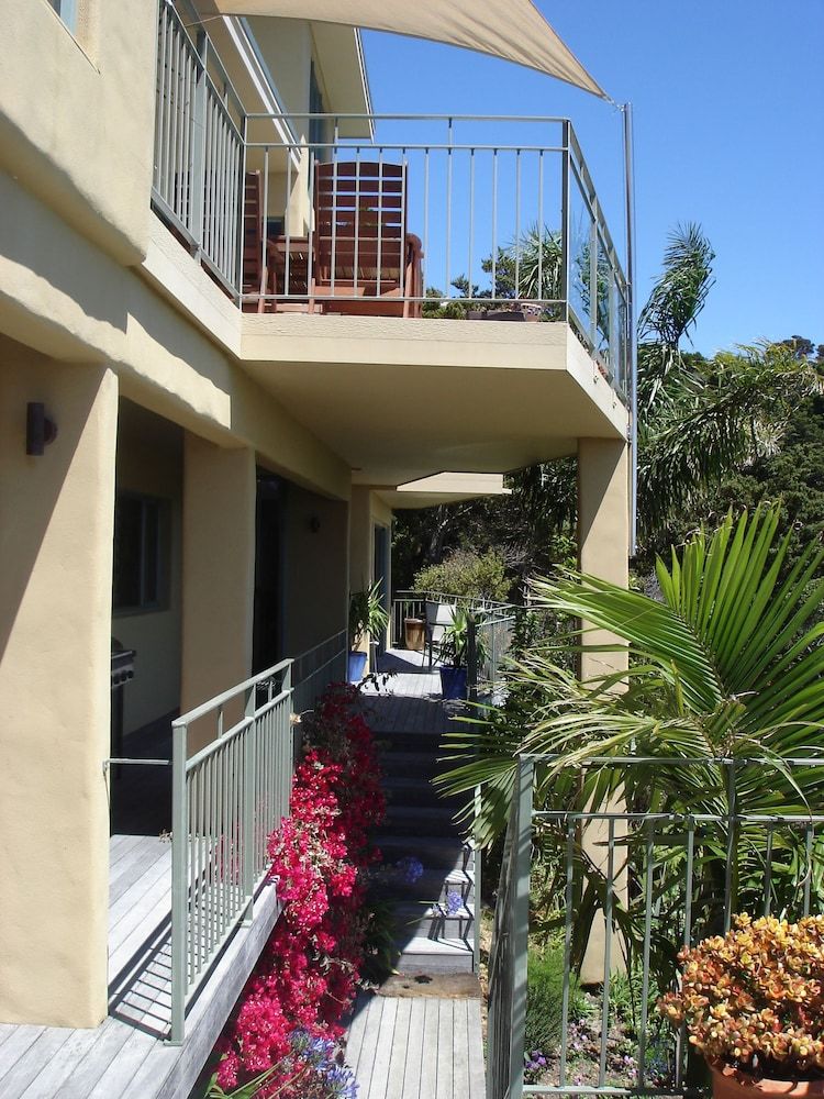 Bed & Breakfast Allegra House