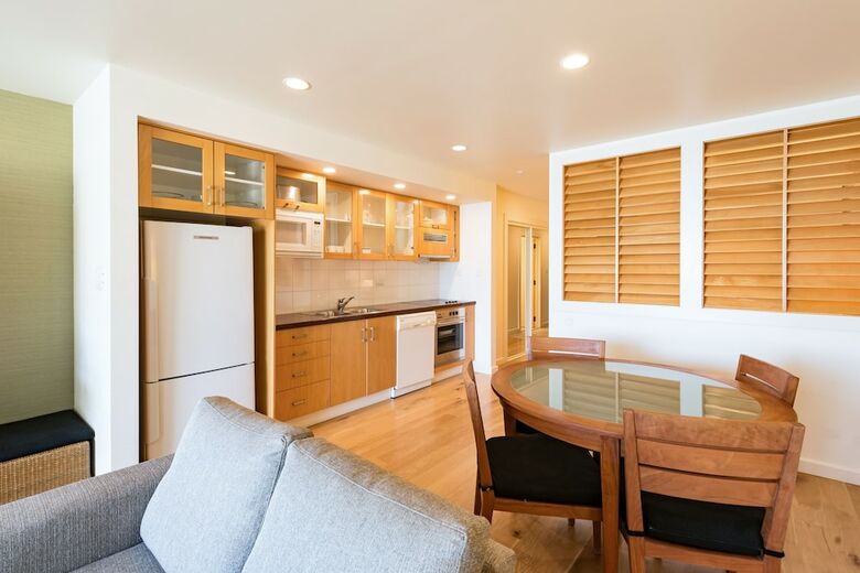 Paihia Beach Resort & Spa Hotel