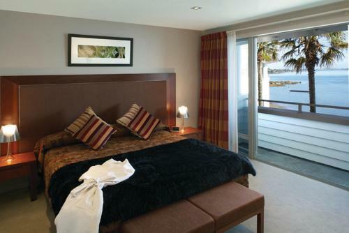 Aparthotel The Waterfront Suites - Heritage Boutique Collection