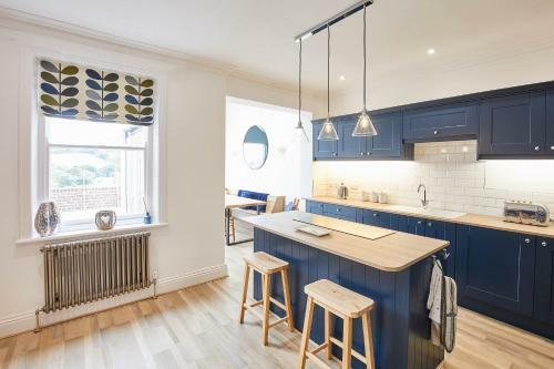 Host & Stay - Oakwood