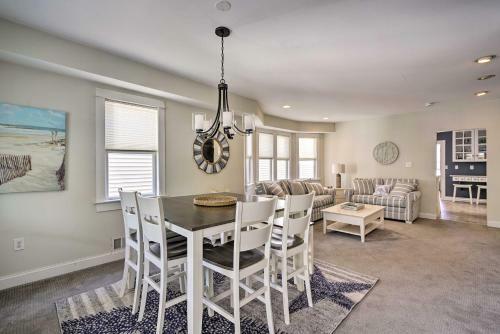 Charming Ocean City Townhome Walk To Beach!