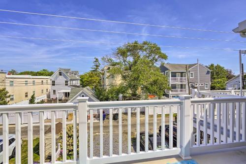Charming Ocean City Townhome Walk To Beach!