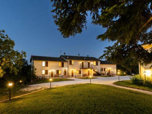 Pleasant Apartment In Sassoferrato With Shared Pool