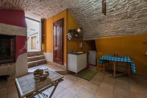 Apartamento Traditional 1 Bedroom Flat , 10' From The Beach