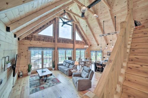 Luxe Log Cabin With Modern Finishes And Mtn Views