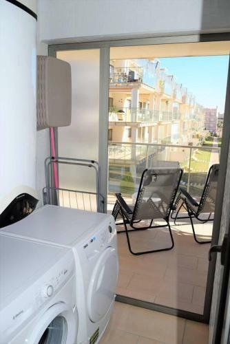 Stunning 2-bed Apartment In Nr Los Dolses