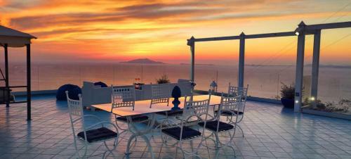 Amore Rentals - Villa Venus