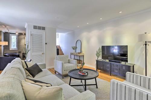 Philly Townhome With Private Patio And City Views