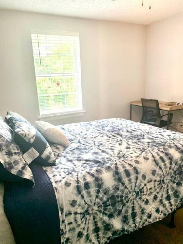 Apartamento Classic 2-bedroom Condo W/free Parking