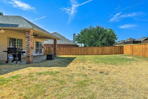Lewisville Family Home With Fire Pit And Grill!