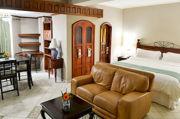 Hotel Arcos Del Parque