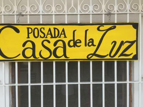Hostal Casa De La Luz - Guesthouse