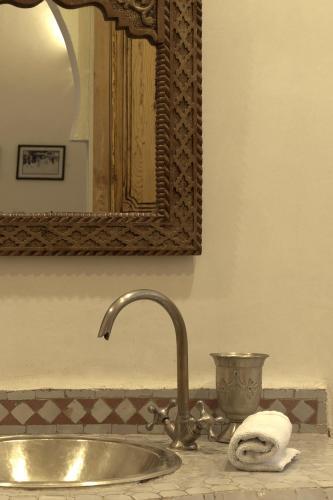 Riad Mala�ka