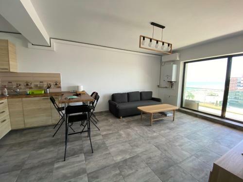 Apartament Vedere La Mare 4 Persoane Mamaia Nord