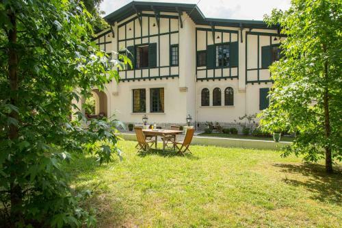 Hostal La Maison Du Marquis