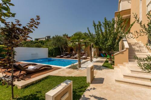 Villa Fox Exclusive
