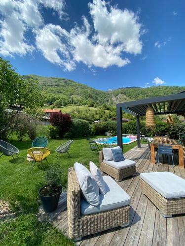 Grand Chalet � La Montagne