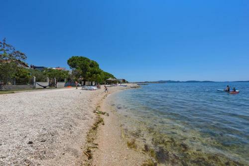 Apartments Bibinje By The Beach