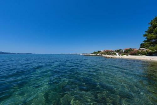 Apartments Bibinje By The Beach