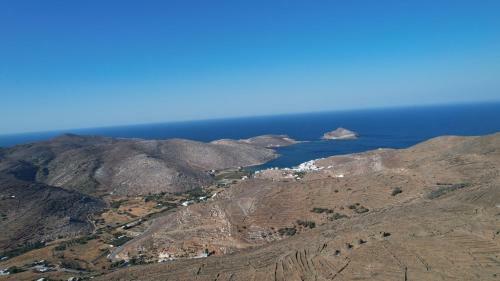 Amedi Villas Tinos