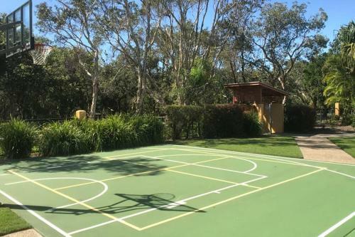 Apartamento Marcoola Beachfront 3br -pool-100m To The Beach.