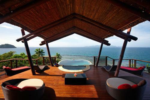 Hotel Nanuku Resort & Spa