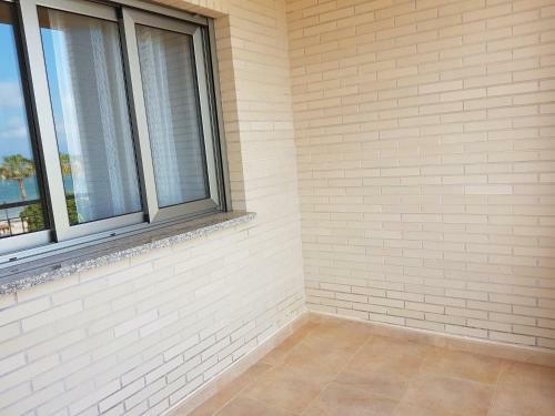 Salom� Beach Apartments