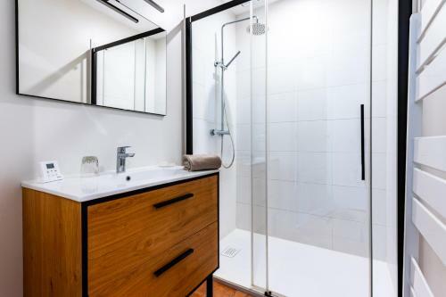 G�te Les Tours - G�te De Groupe En Provence