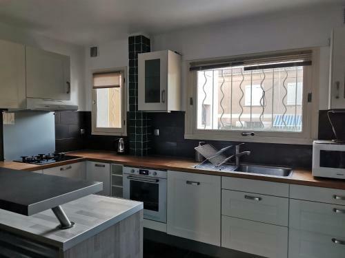 Apartamento Vue Mer � 20 M�tres De La Plage !