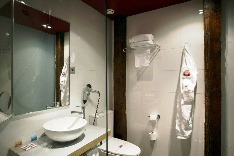Hotel Petit Palace San Bernardo