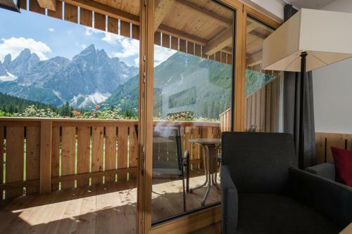 Hotel Dolomitenhof & Chalet Alte Post