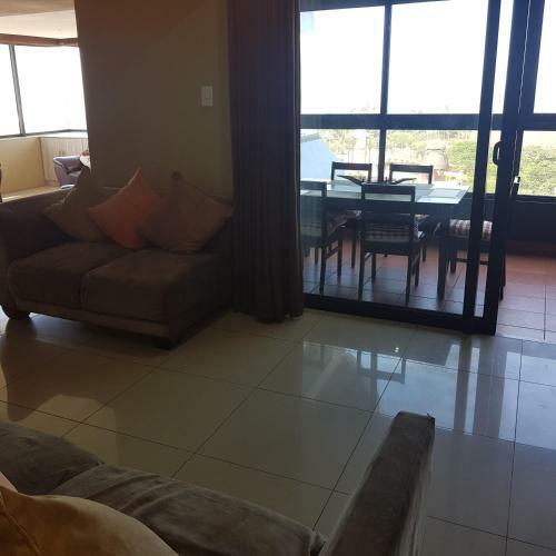 71 The Spinnaker 3 Bed Waterfront Apartment