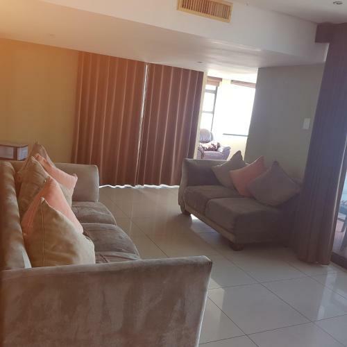 71 The Spinnaker 3 Bed Waterfront Apartment